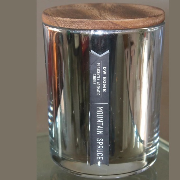 DW HOME CANDLE MOUNTAIN SPRUCE WOOD WICK SCENTED NEW - Picture 3 of 4